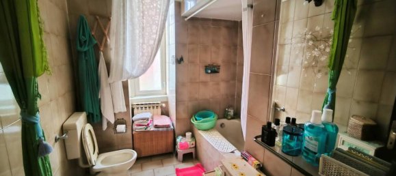 5 rooms Apartment in Genoa, Italy No. 147655 25