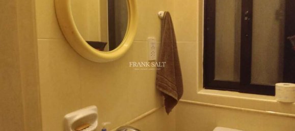 2 bedrooms Apartment in Marsalforn, Malta No. 5997 5