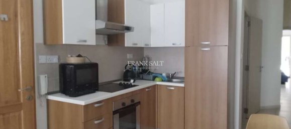 2 bedrooms Apartment in Marsalforn, Malta No. 5997 2