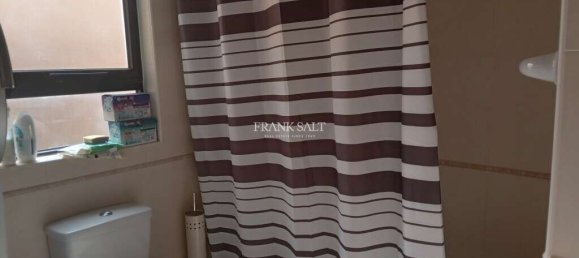 2 bedrooms Apartment in Marsalforn, Malta No. 5997 11