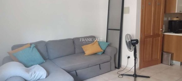 2 bedrooms Apartment in Marsalforn, Malta No. 5997 3