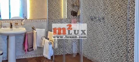 5 bedrooms Villa in Cabrils, Spain No. 13323 10