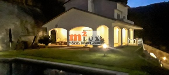 5 bedrooms Villa in Cabrils, Spain No. 13323 30