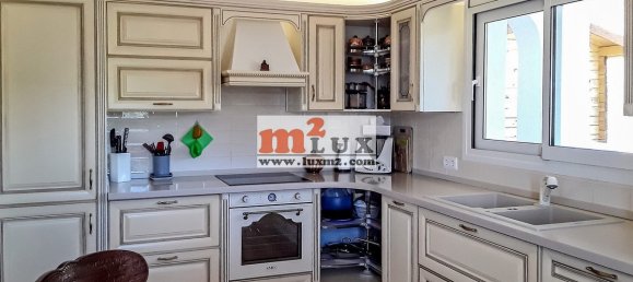 5 bedrooms Villa in Cabrils, Spain No. 13323 6