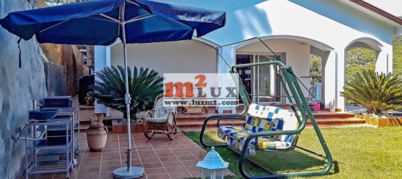 5 bedrooms Villa in Cabrils, Spain No. 13323 18