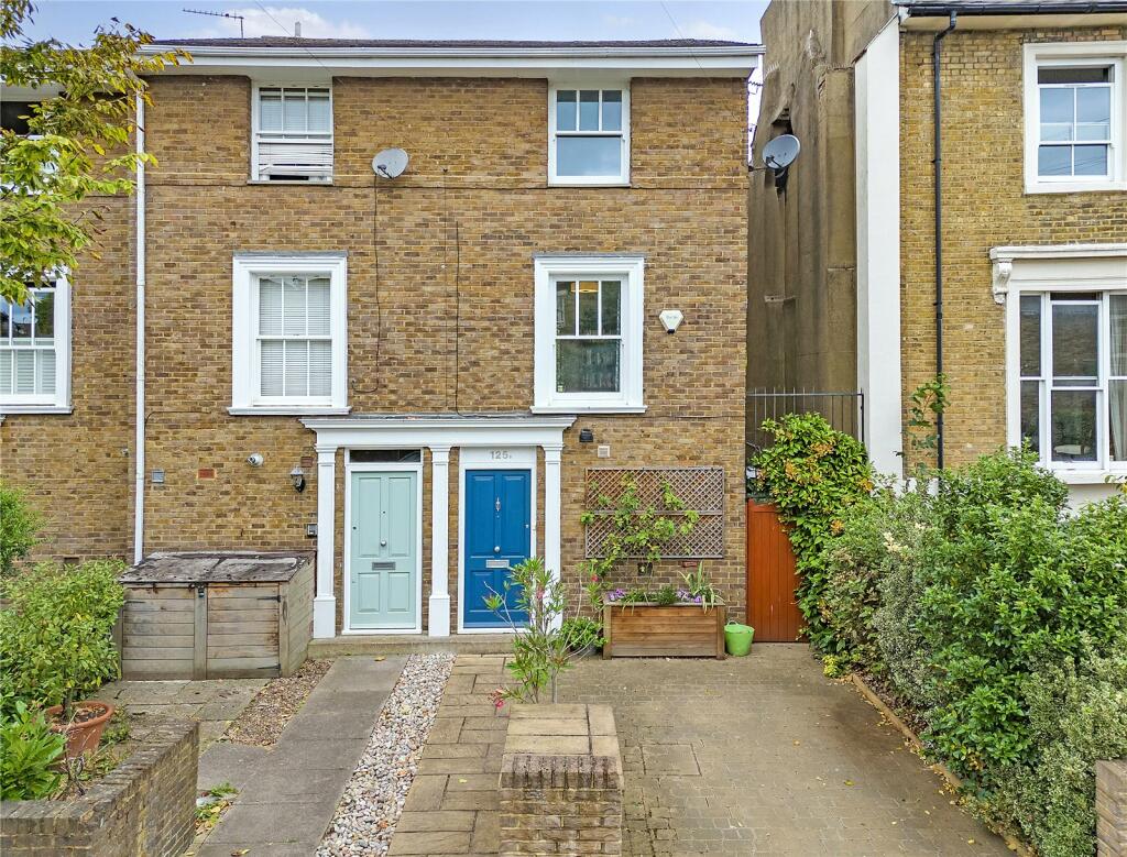 3 Schlafzimmer Gewerbliche Immobilie in London, United Kingdom, Nr. 5402