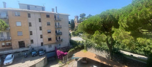 5 bedrooms Apartment in Genoa, Italy No. 342221 3