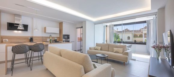 3 Schlafzimmer Wohnung in Marbella, Spain, Nr. 191093 2