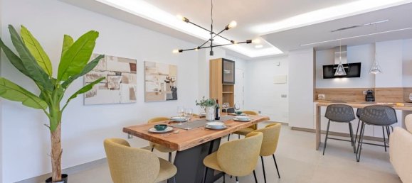 3 Schlafzimmer Wohnung in Marbella, Spain, Nr. 191093 3