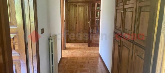 4 rooms Apartment in Castelnuovo di Garfagnana, Italy No. 310657 17