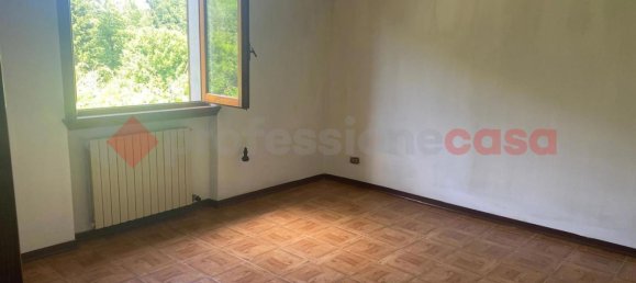 4 rooms Apartment in Castelnuovo di Garfagnana, Italy No. 310657 24