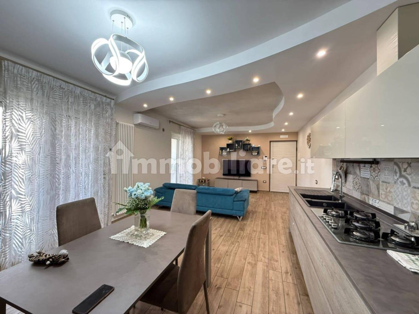 Квартира с 2 спальнями в Ночера Суперьоре, Италия № 346805