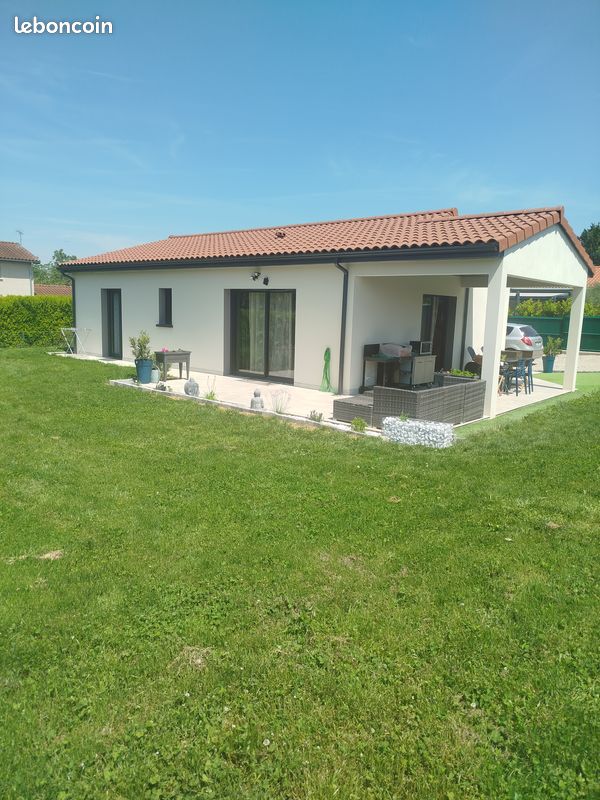 2 bedrooms Villa in Saint-Andre-d'Huiriat, France No. 290572