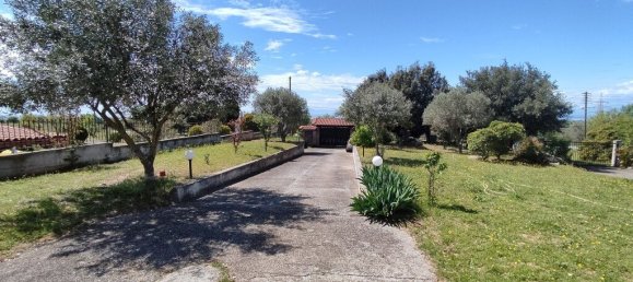 4 bedrooms Villa in Thessaloniki, Greece No. 3214 6