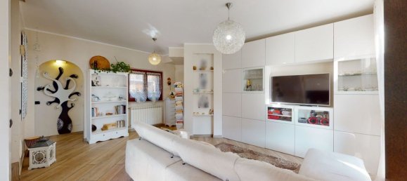 3 rooms House in Luino, Italy No. 63958 21