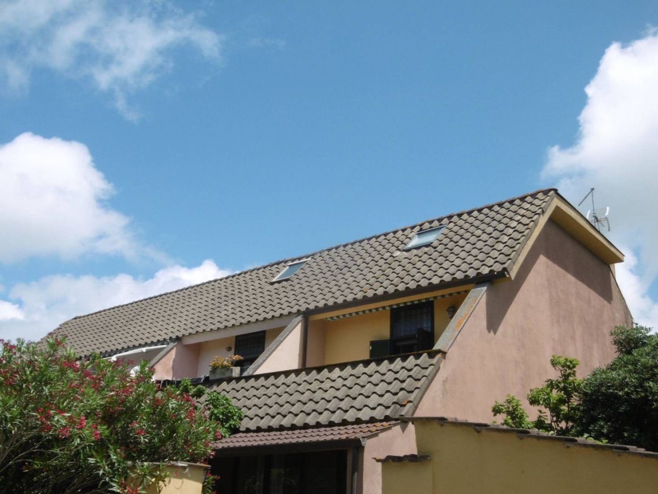 4 rooms Villa in Pomezia, Italy No. 287531