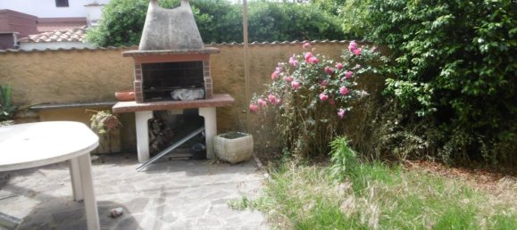 4 rooms Villa in Pomezia, Italy No. 287531 5