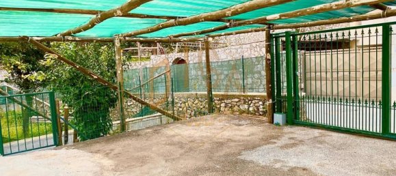 85m² Parking in Vico Equense, Italy No. 77727 11