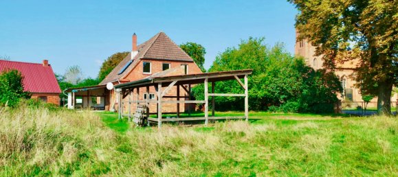 Дом с 7 комнатами в Люнебург, Германия № 151899 2