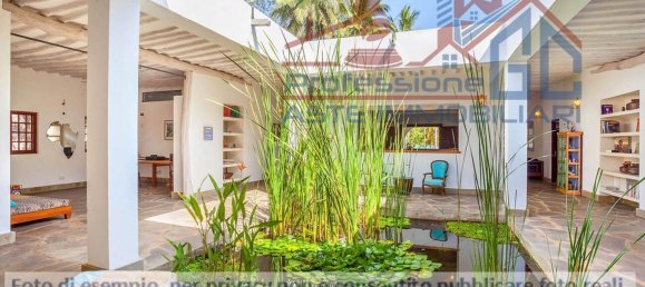 Casa de 3 habitaciónes en Solarino, Italy No. 39892 34