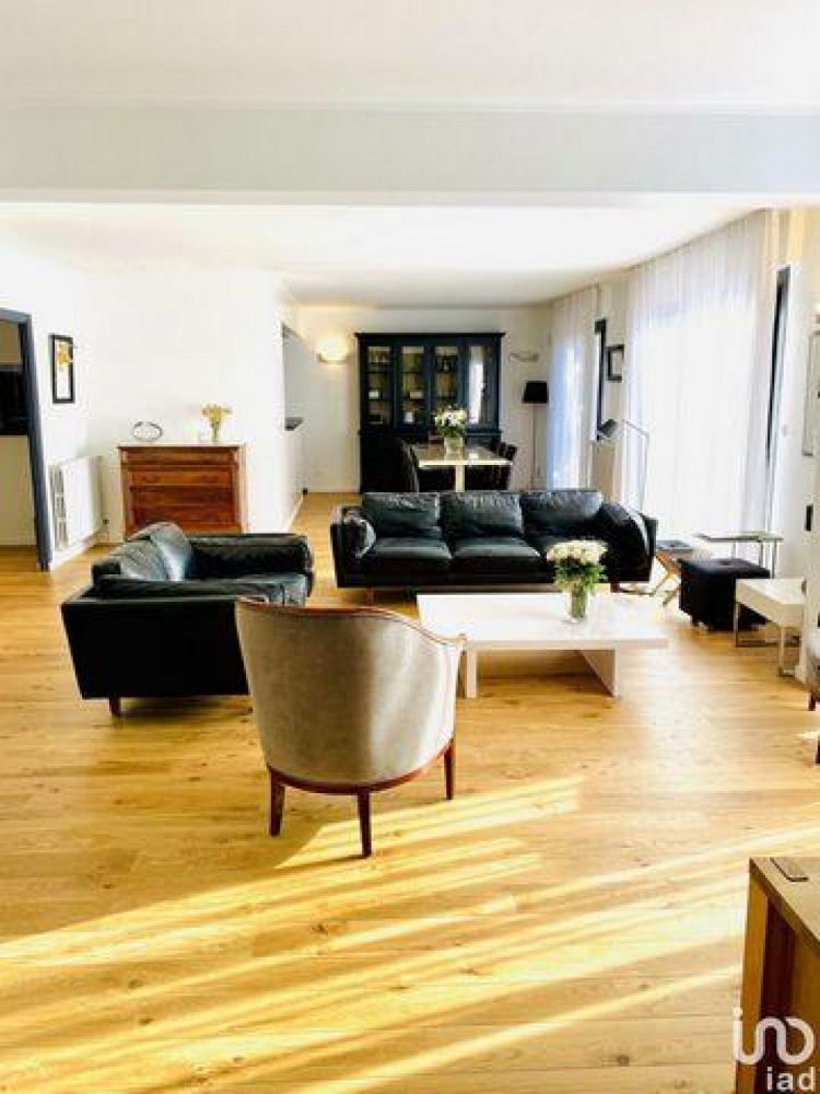 Casa de 4 dormitorios en Aucamville, France No. 29598