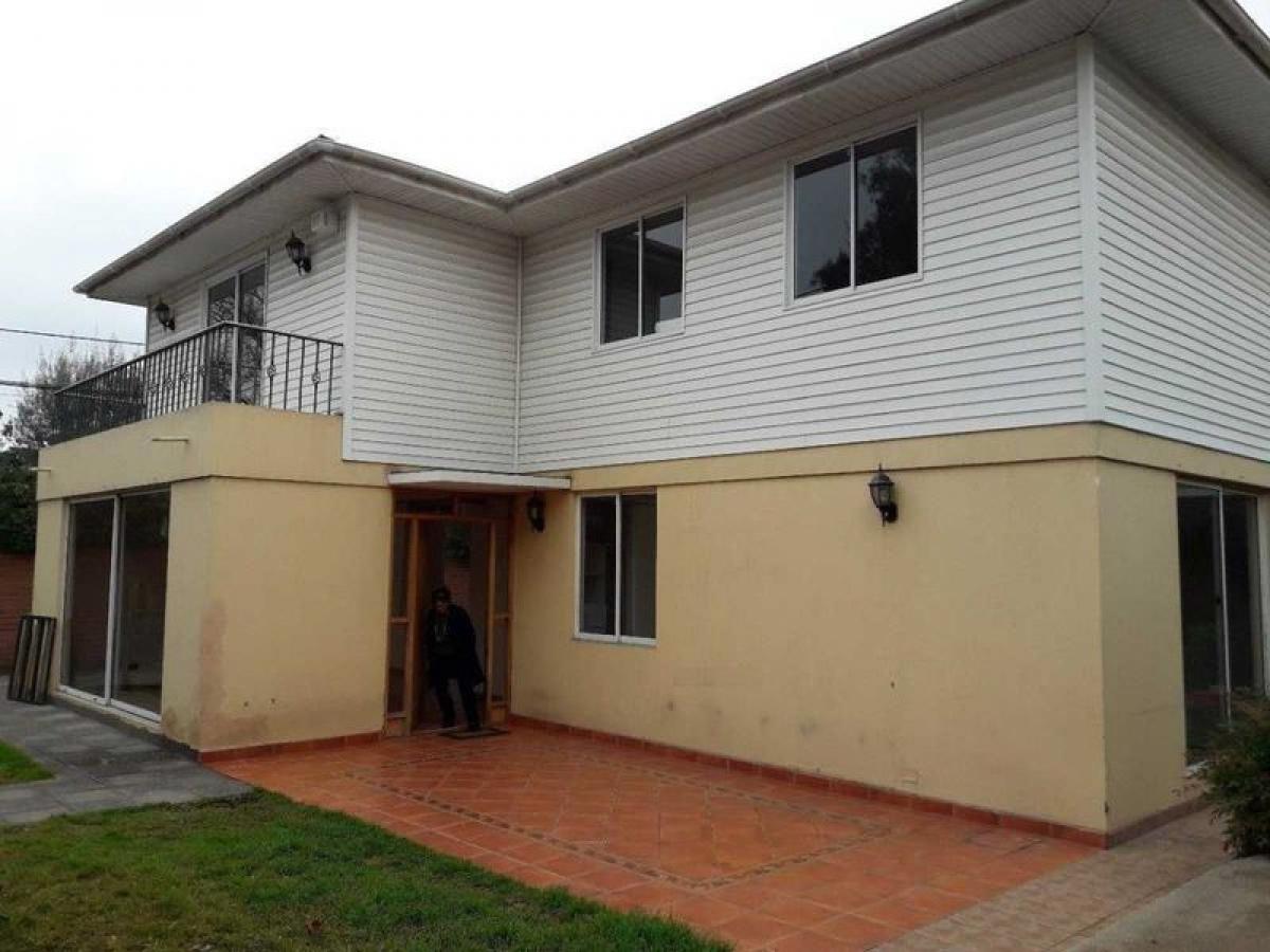 6 bedrooms House in Santiago, Chile No. 5462