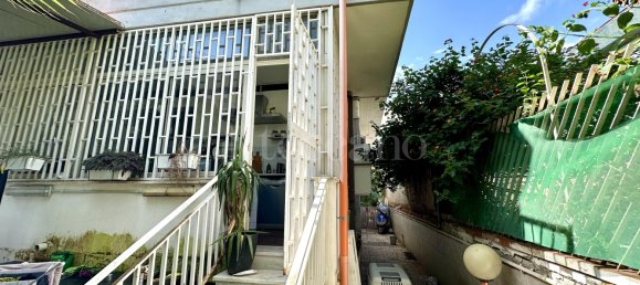 Вилла с 8 комнатами в Палермо, Италия № 48874 31