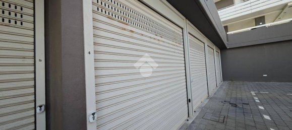 2 chambres Appartement à Bari, Italy No. 278640 22