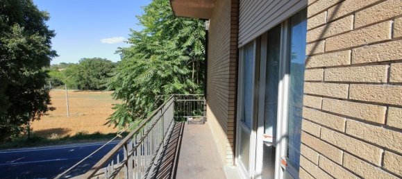 3-salle Appartement à Amelia, Italy No. 260515 13