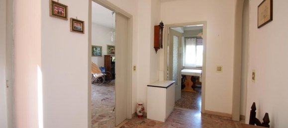 3-salle Appartement à Amelia, Italy No. 260515 4