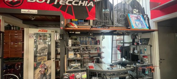 130m² Commercial property in Fidenza, Italy No. 376611 15