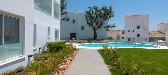 Здание с 3 спальнями в Марбелья, Испания № 2943 13