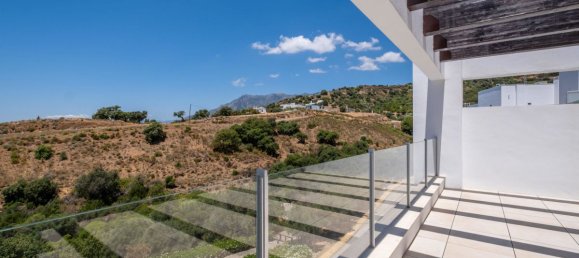 Здание с 3 спальнями в Марбелья, Испания № 2943 5