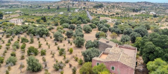 6 bedrooms Villa in Noto, Italy No. 301841 12