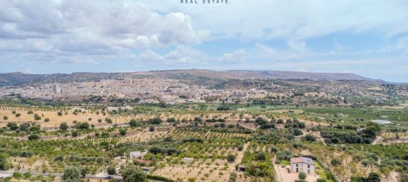 6 bedrooms Villa in Noto, Italy No. 301841 15