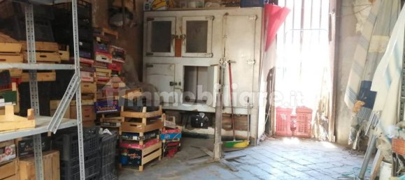 2-Zimmer Gewerbliche Immobilie in Catania, Italy, Nr. 49904 5