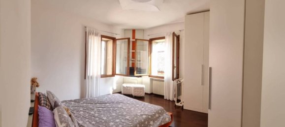2 bedrooms Apartment in Treviso, Italy No. 114195 6