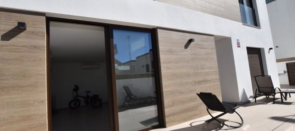 Casa de 3 dormitorios en Benijófar, Spain No. 176056 4