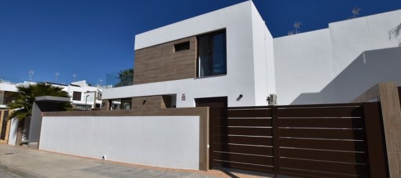 Casa de 3 dormitorios en Benijófar, Spain No. 176056 2