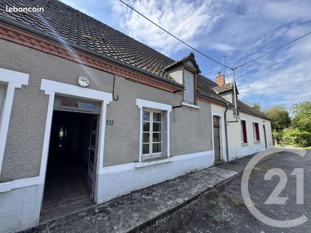 4 bedrooms House in Saint-Denis-de-Jouhet, France No. 310655