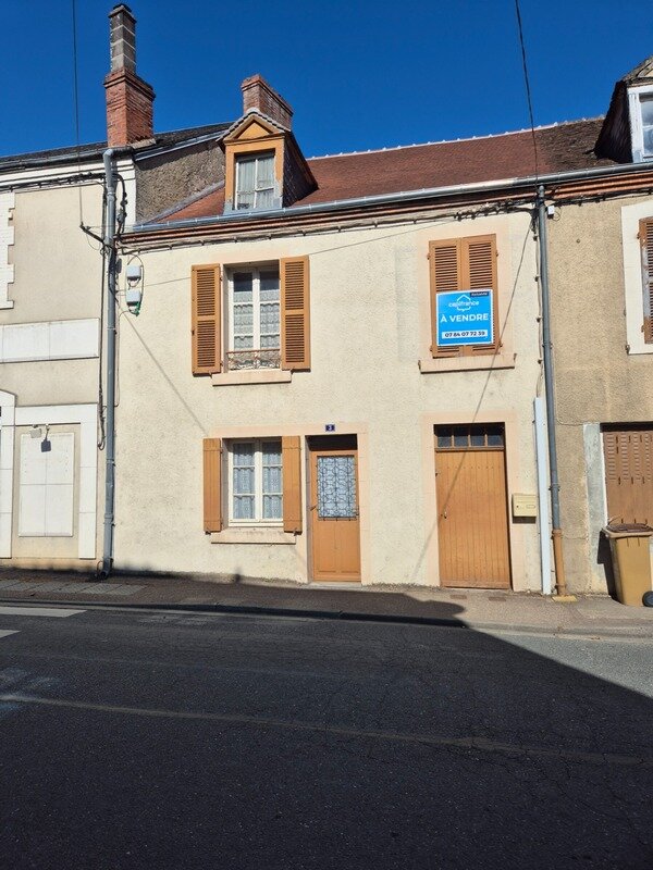 2 chambres Maison de ville à Orsennes, France No. 259166