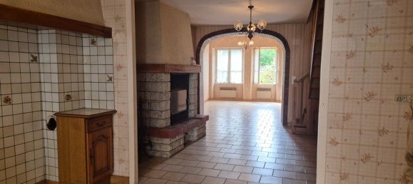 2 chambres Maison de ville à Orsennes, France No. 259166 3