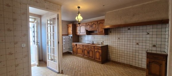 2 chambres Maison de ville à Orsennes, France No. 259166 2