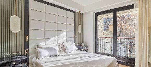 Квартира с 2 спальнями в Париж, Франция № 137600 7