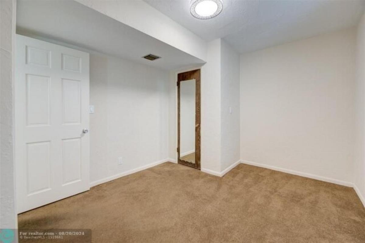 4 bedrooms House in Pompano Beach, USA No. 377293