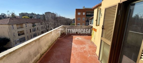 2-salle Appartement à Rome, Italy No. 192629 16