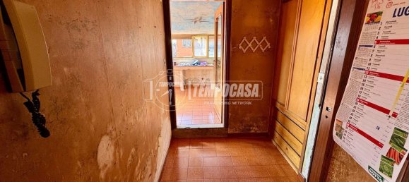 2-salle Appartement à Rome, Italy No. 192629 22