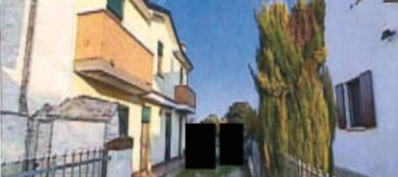 Apartamento de 4 habitaciónes en Rovigo, Italy No. 54437 5