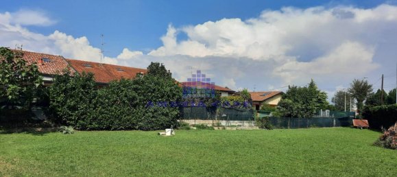 1032m² Land in Paderno d'Adda, Italy No. 299147 4