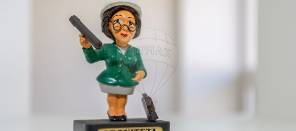 115m² Commercial property in Barreiro, Portugal No. 55886 25